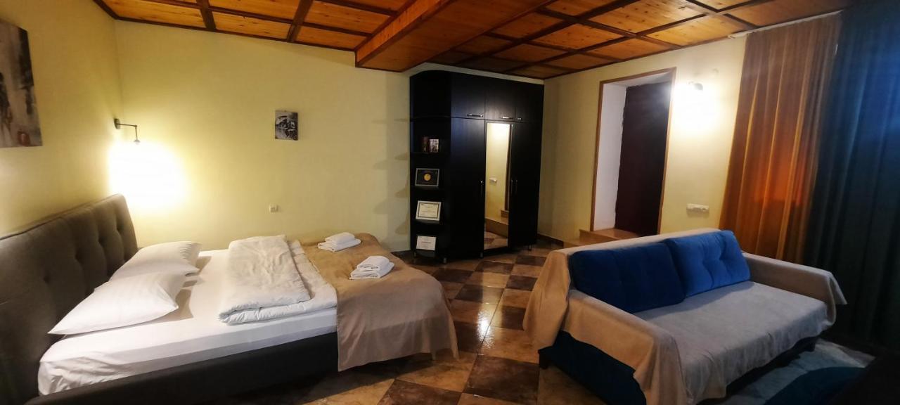 Salomes Apartment Tuti Bordjomi Extérieur photo