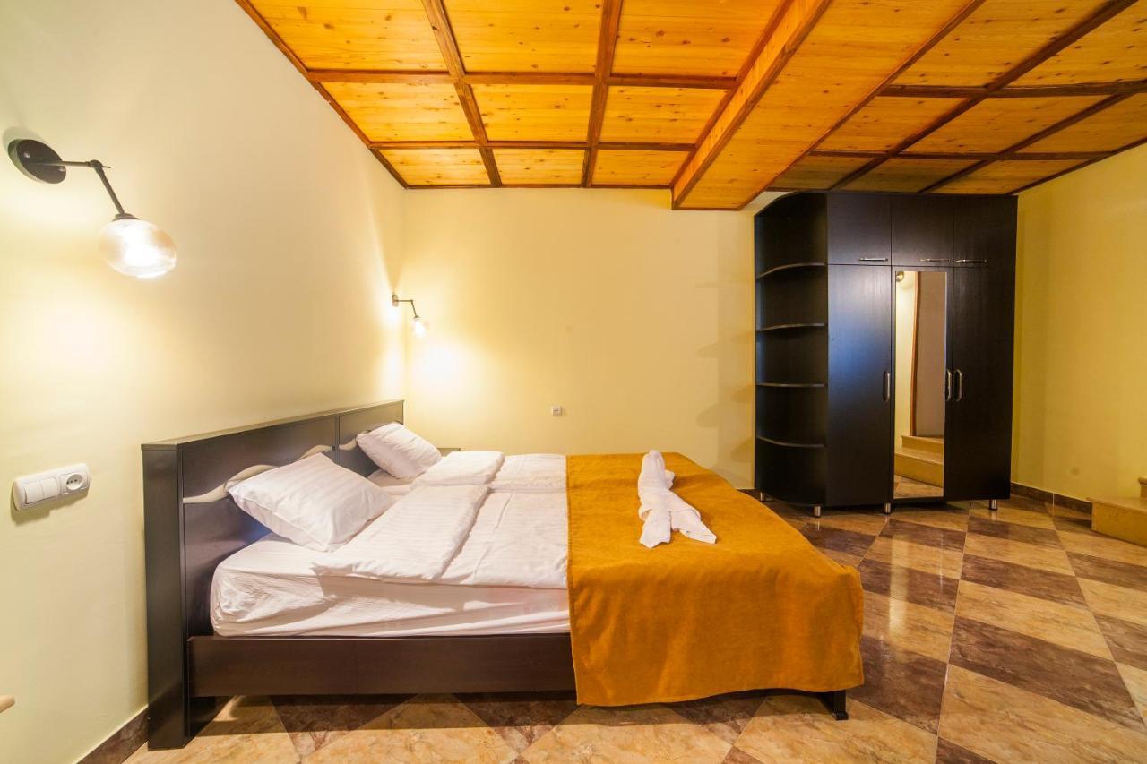 Salomes Apartment Tuti Bordjomi Extérieur photo