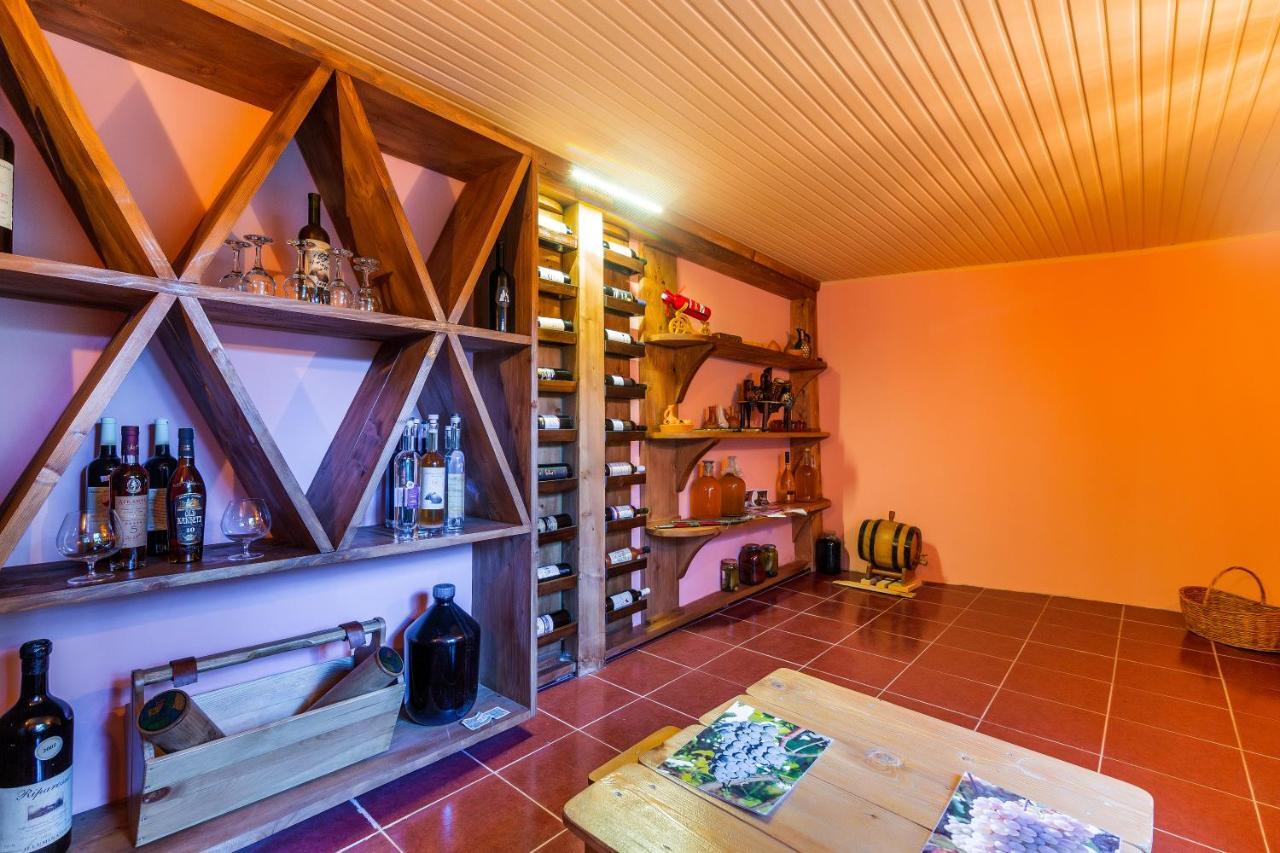 Salomes Apartment Tuti Bordjomi Extérieur photo